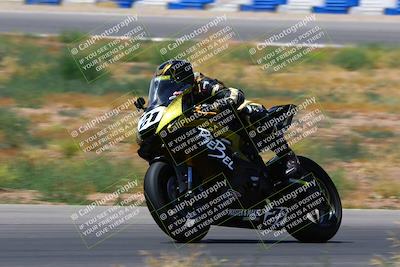 media/Apr-30-2023-CRA (Sun) [[020fcf5d43]]/Race 2-600 Expert Supersport/